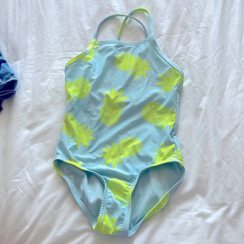 Gap one piece bathing suit